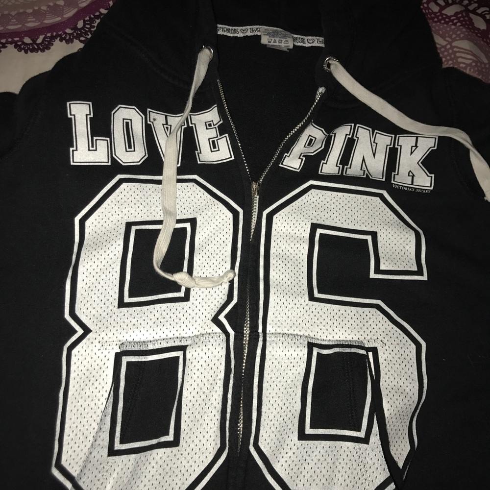 VS PINK ZIP HOODIE